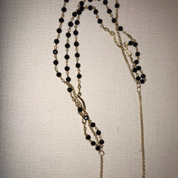 Black golden necklace - Picture 3 of 3
